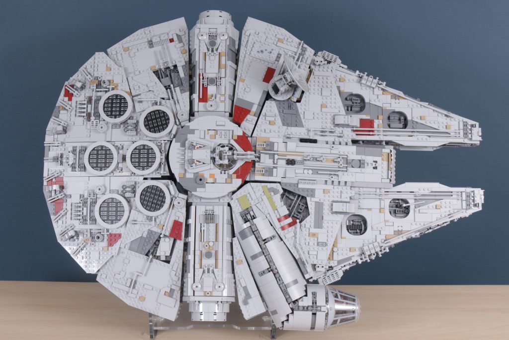 LEGO Star Wars 75192 Millennium Falcon 2022 18
