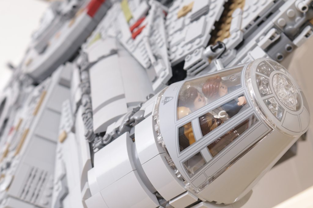 LEGO Star Wars 75192 Millennium Falcon 2022 4
