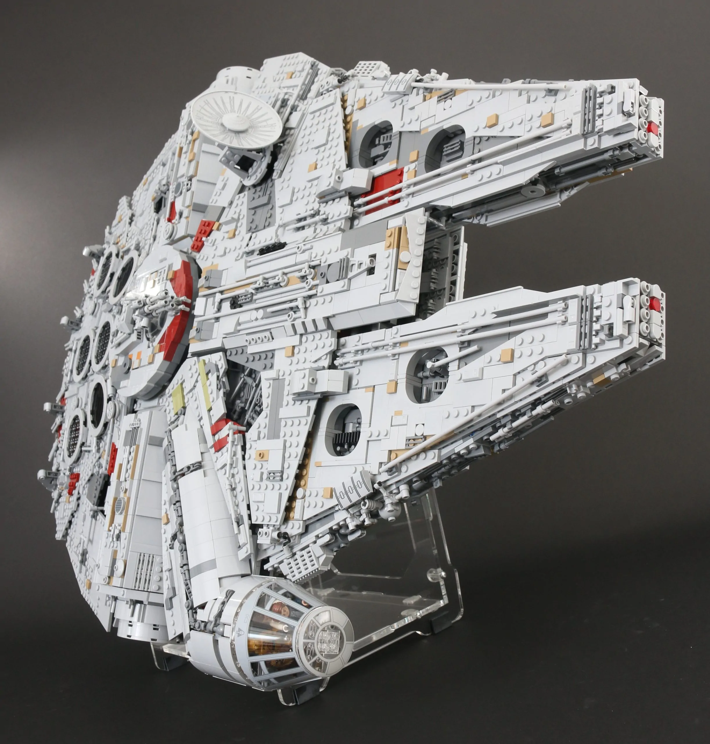Save a massive £85 on LEGO Star Wars 75192 Millennium Falcon now