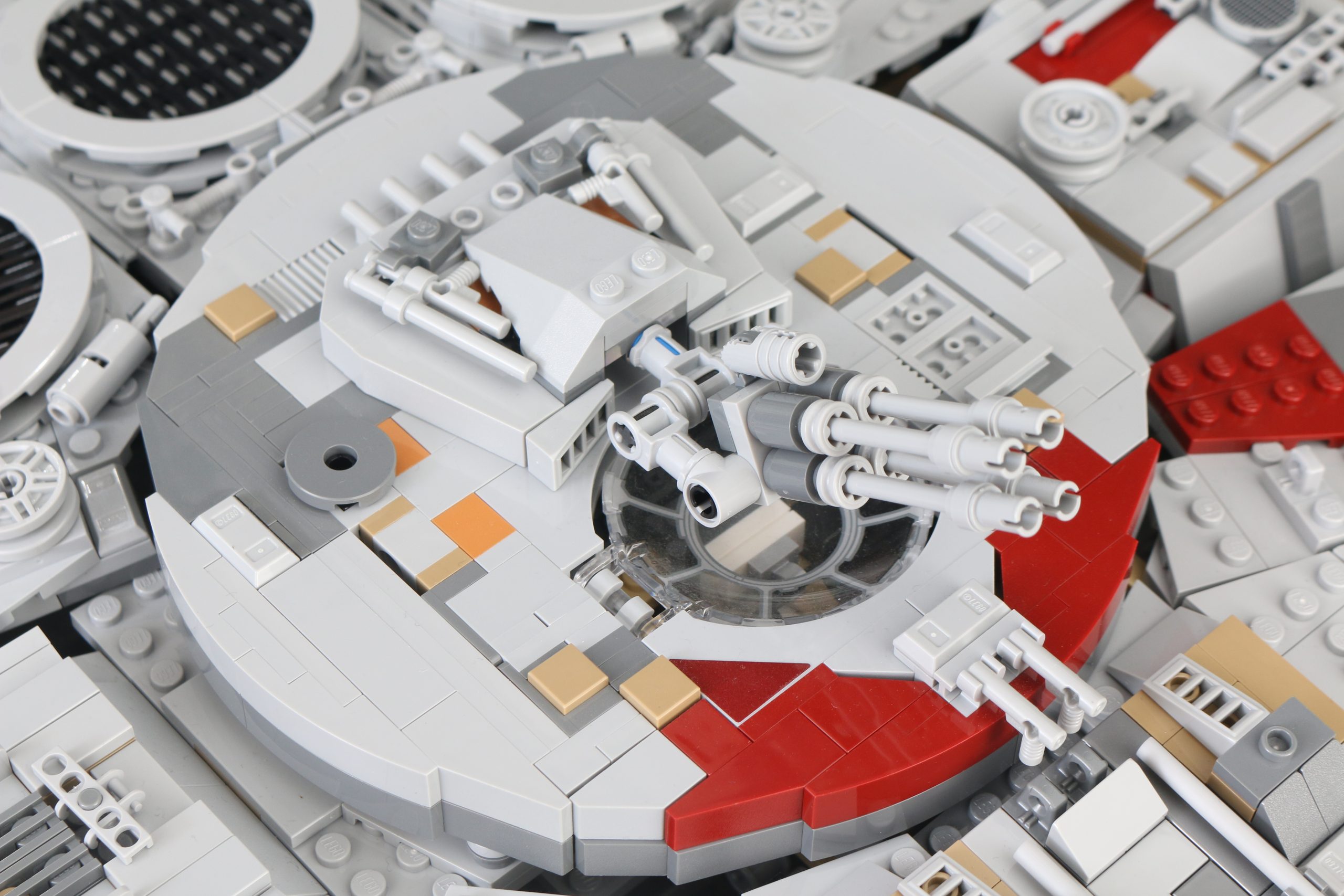 LEGO Star Wars Ultimate Millennium Falcon 75192 Expert Building