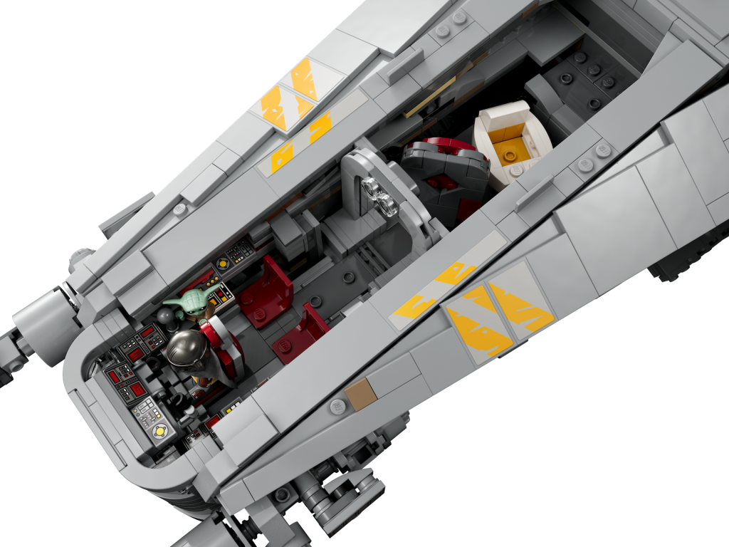 LEGO Star Wars 75331 The Razor Crest 6