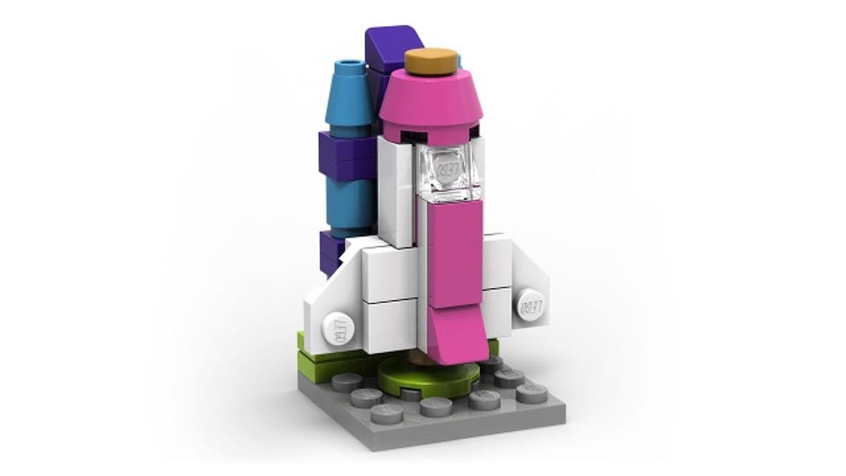 Free mini Space Shuttle model LEGO Stores in September