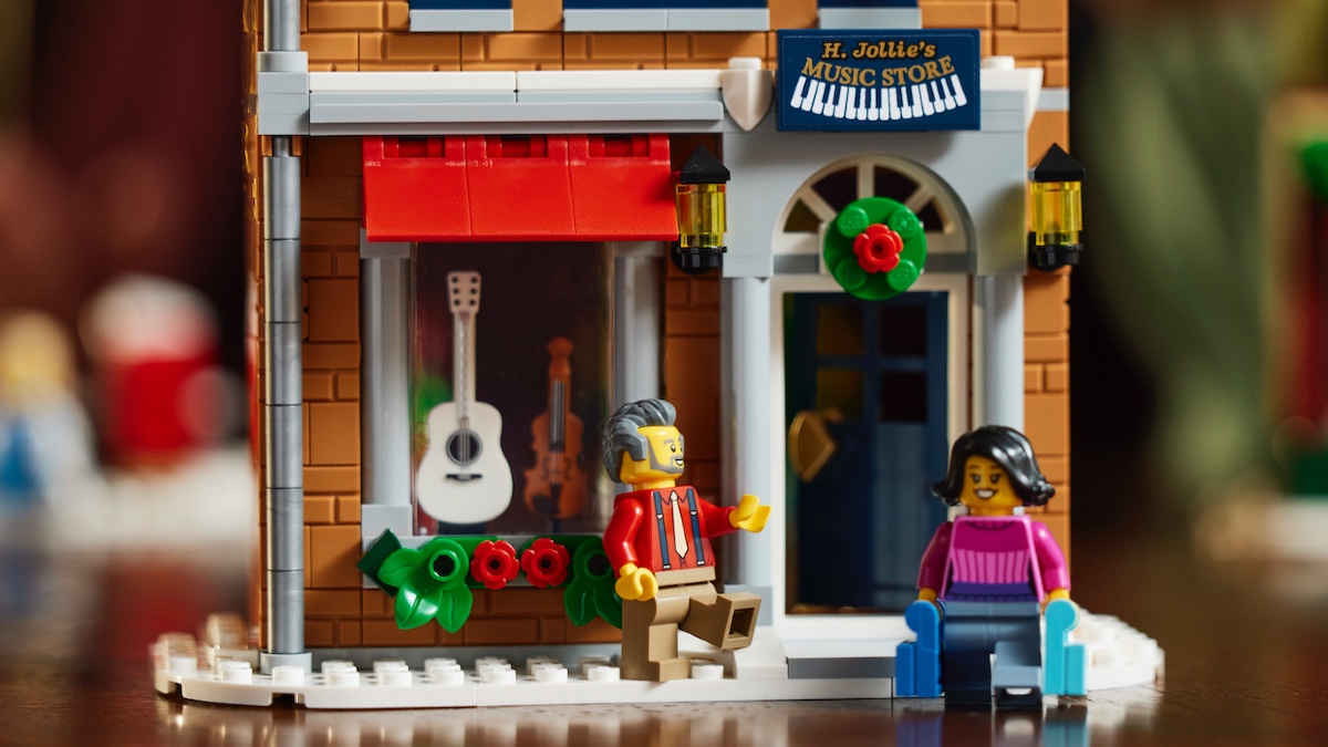 Every LEGO Winter Village set ever made