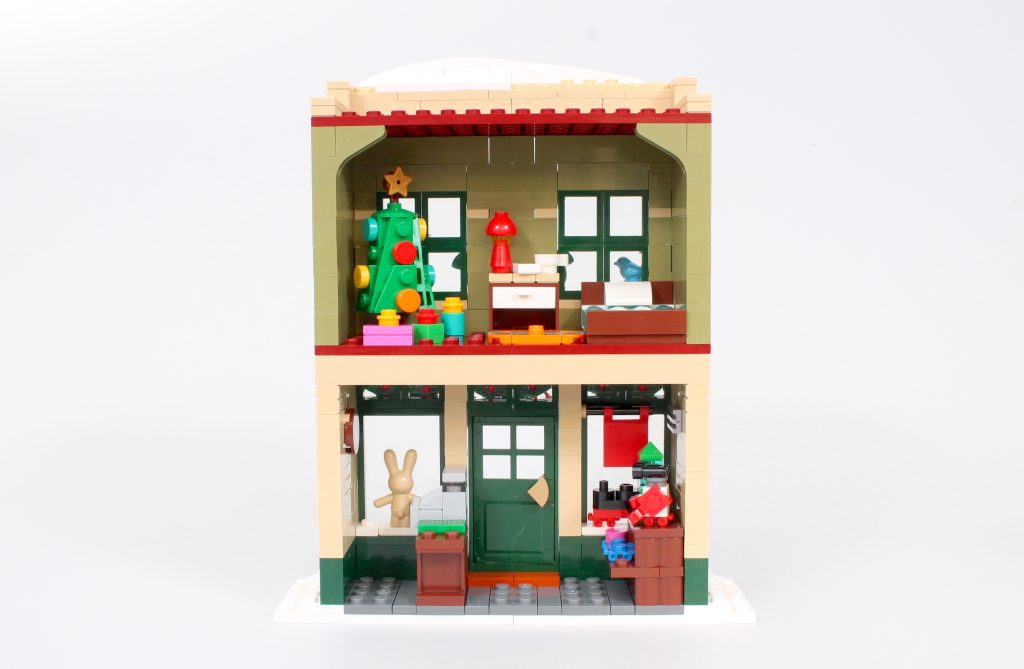 LEGO Winter Village 10308 Holiday Main Street examen 13