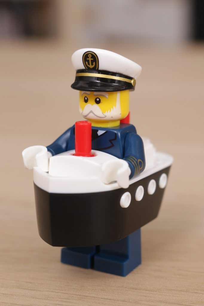 LEGO Collectible Minifigures 71034 Series 23 Ferry Captain 4