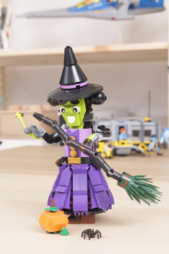 LEGO Creator 3 in 1 40562 Mystic Witch gift with purchase review 4 683x1024
