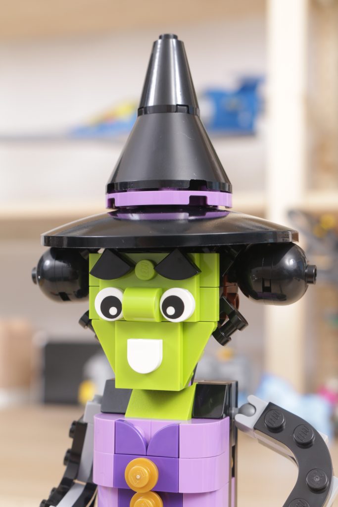 LEGO Creator 3 in 1 40562 Mystic Witch gift with purchase review 6