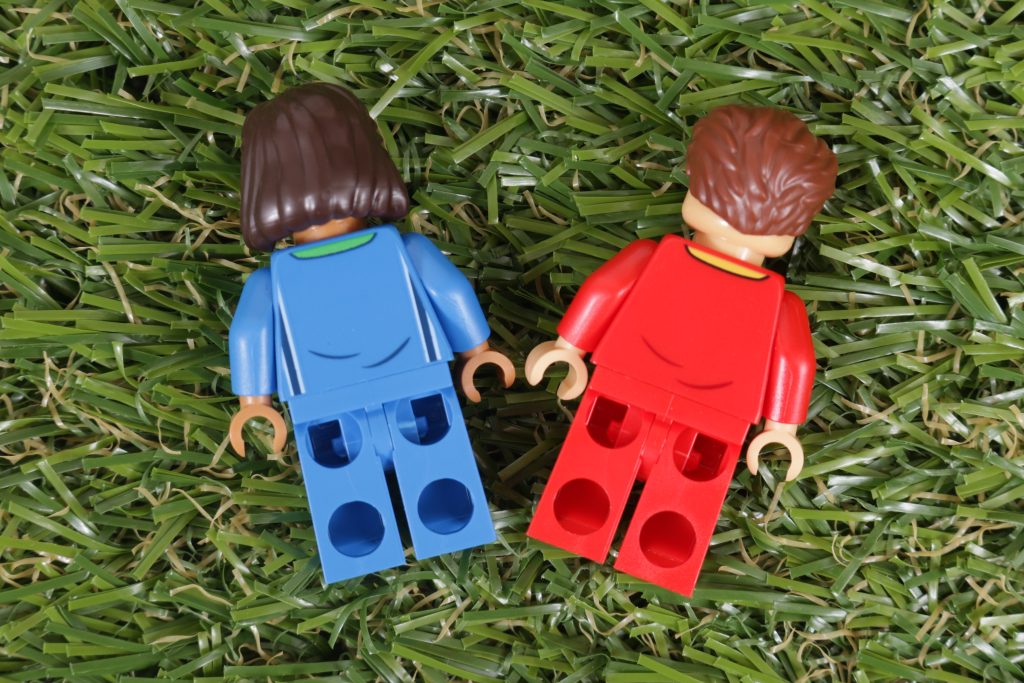 LEGO Ideas 21337 Table Football minifigures and football market comparison 9