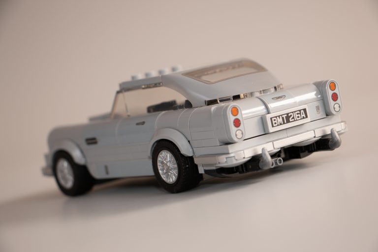 smallest gauge model trains