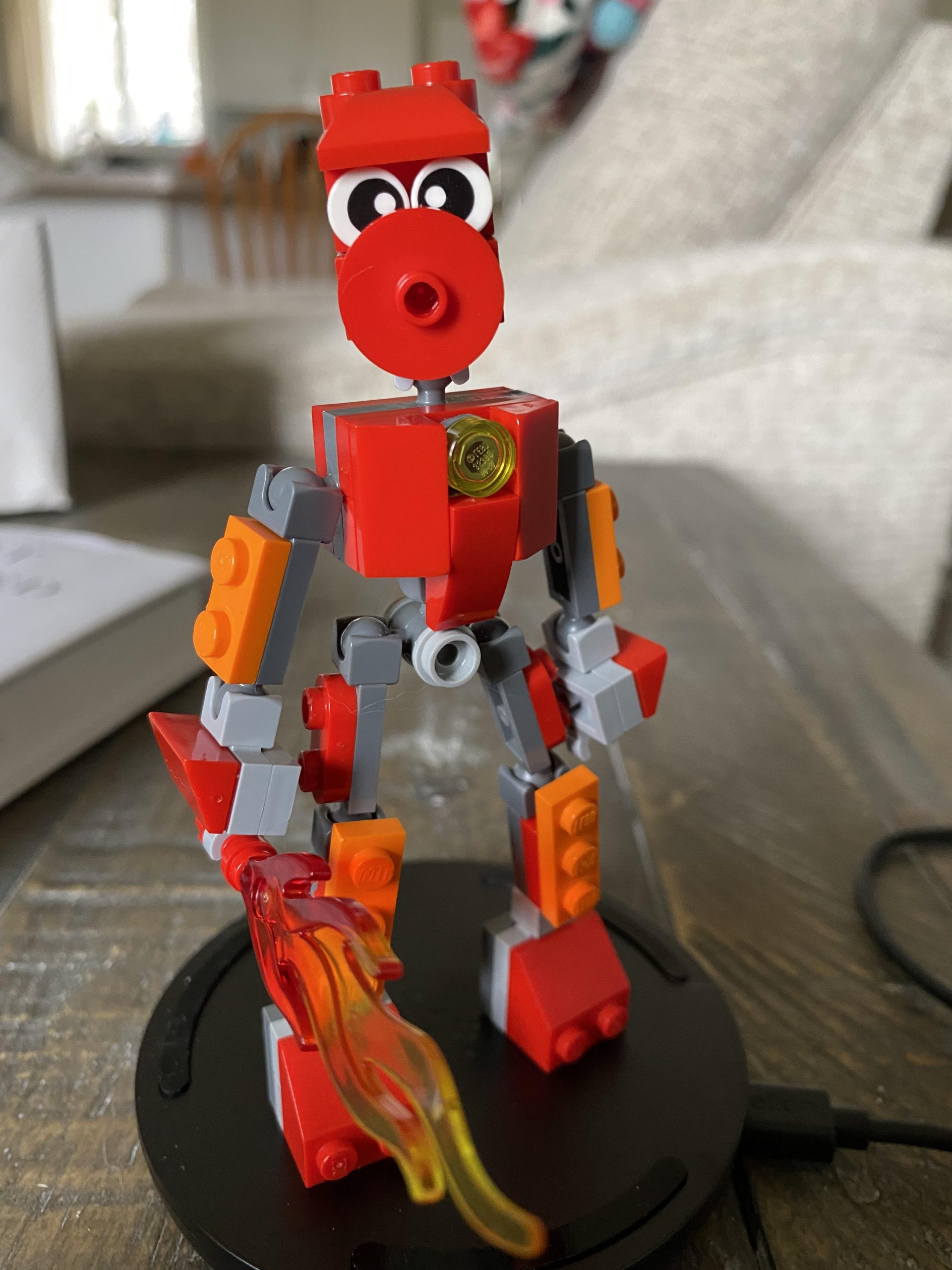 LEGO BIONICLE without constraction is entirely possible