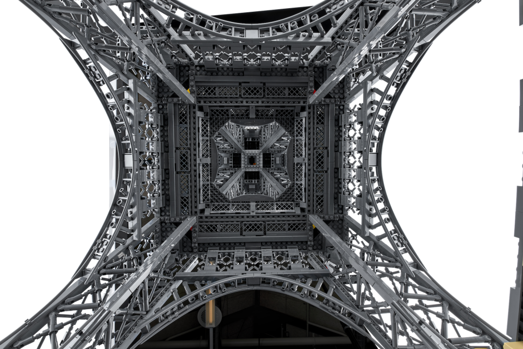 LEGO Icons 10307 Eiffel Tower 11 1024x683