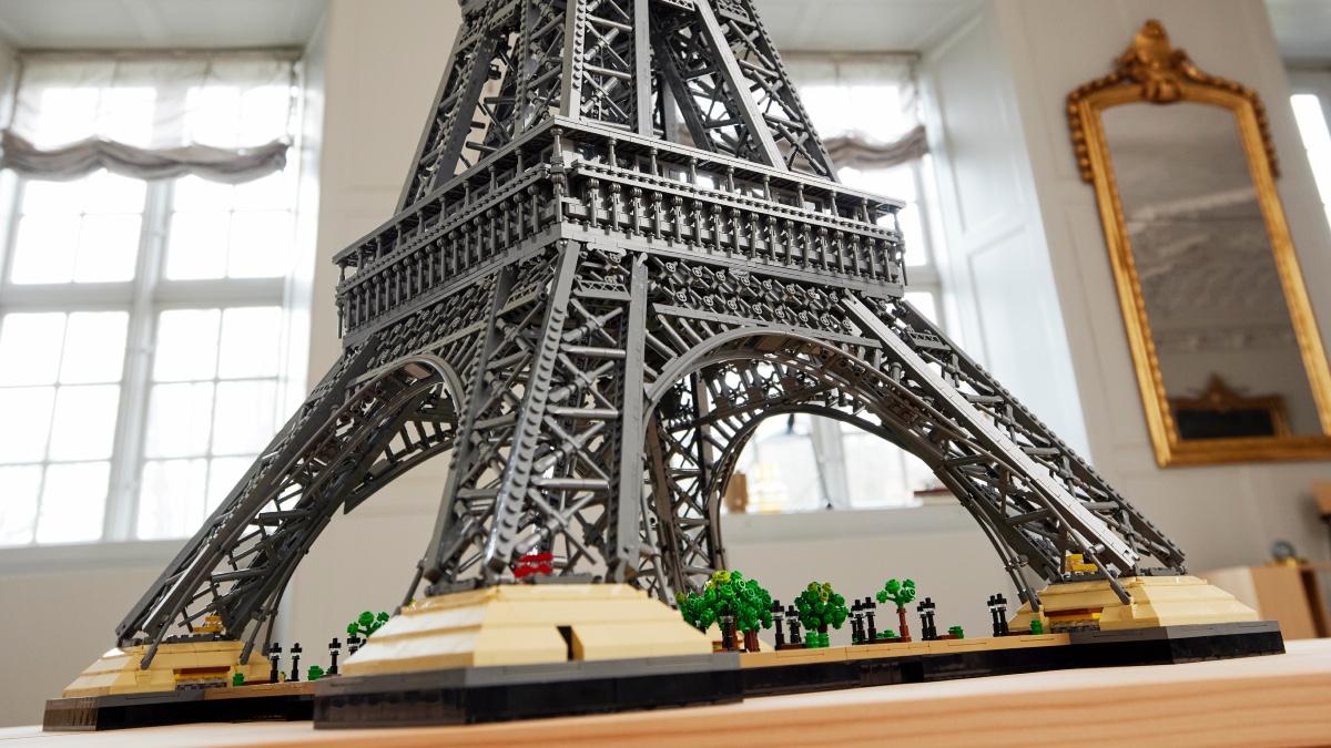 Eiffel tower 10307, LEGO® Icons