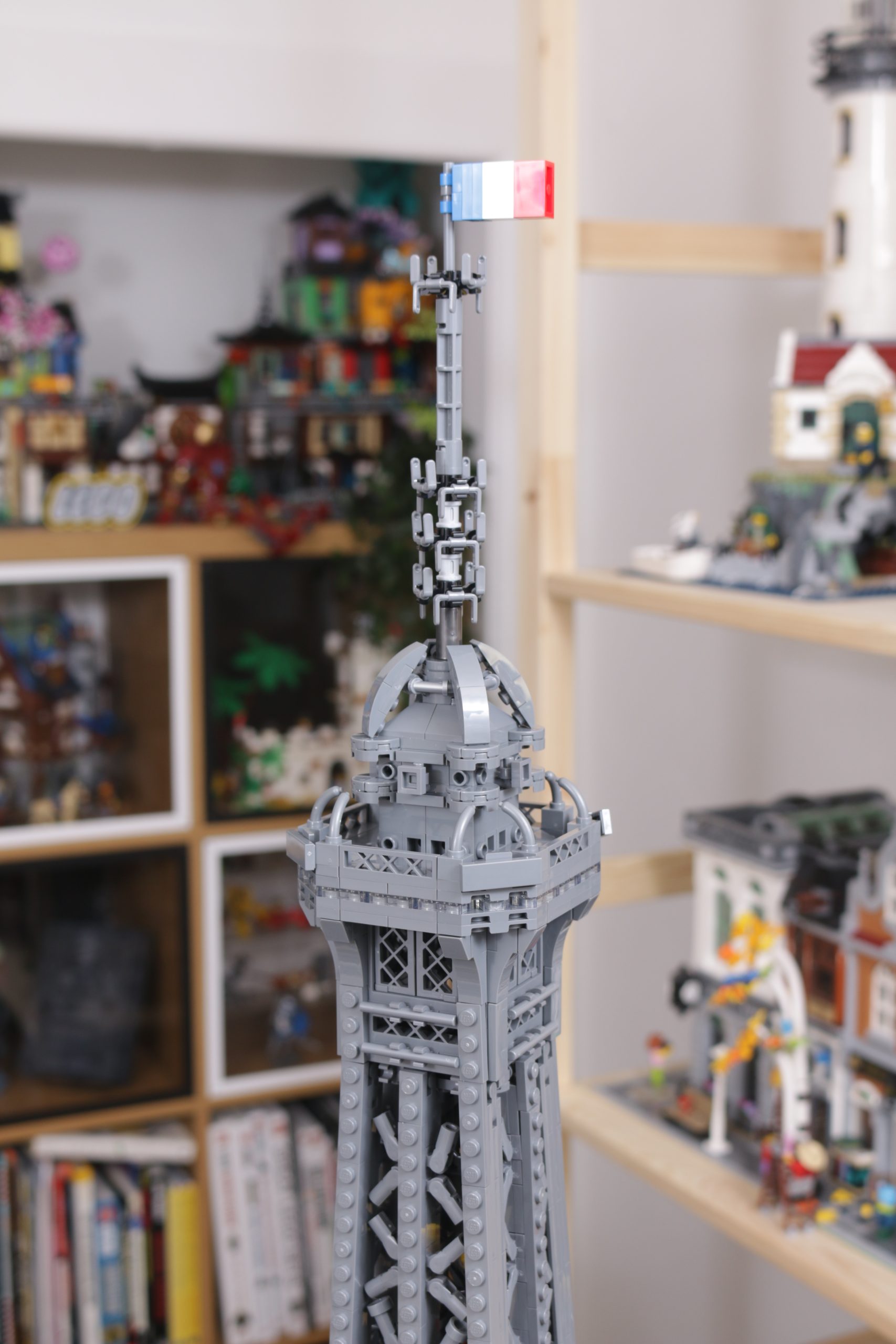 LEGO Creator 10181 pas cher, La Tour Eiffel