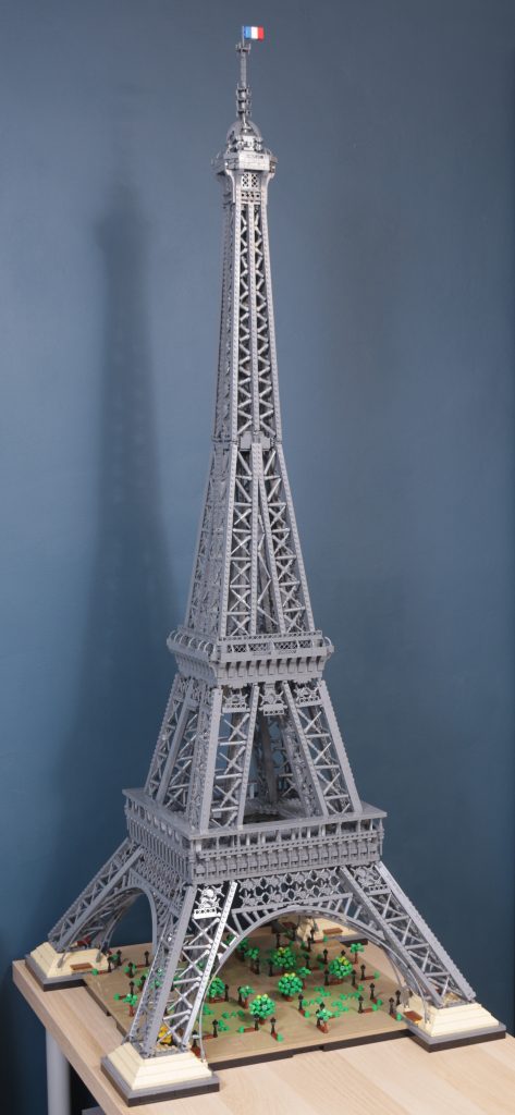 LEGO Icons 10307 Eiffel Tower full review and gallery