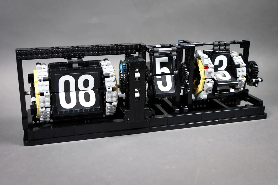 Mechanical Flip Clock 1