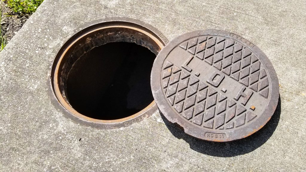 Open Manhole and Cover Mid City New Orleans 1024x576