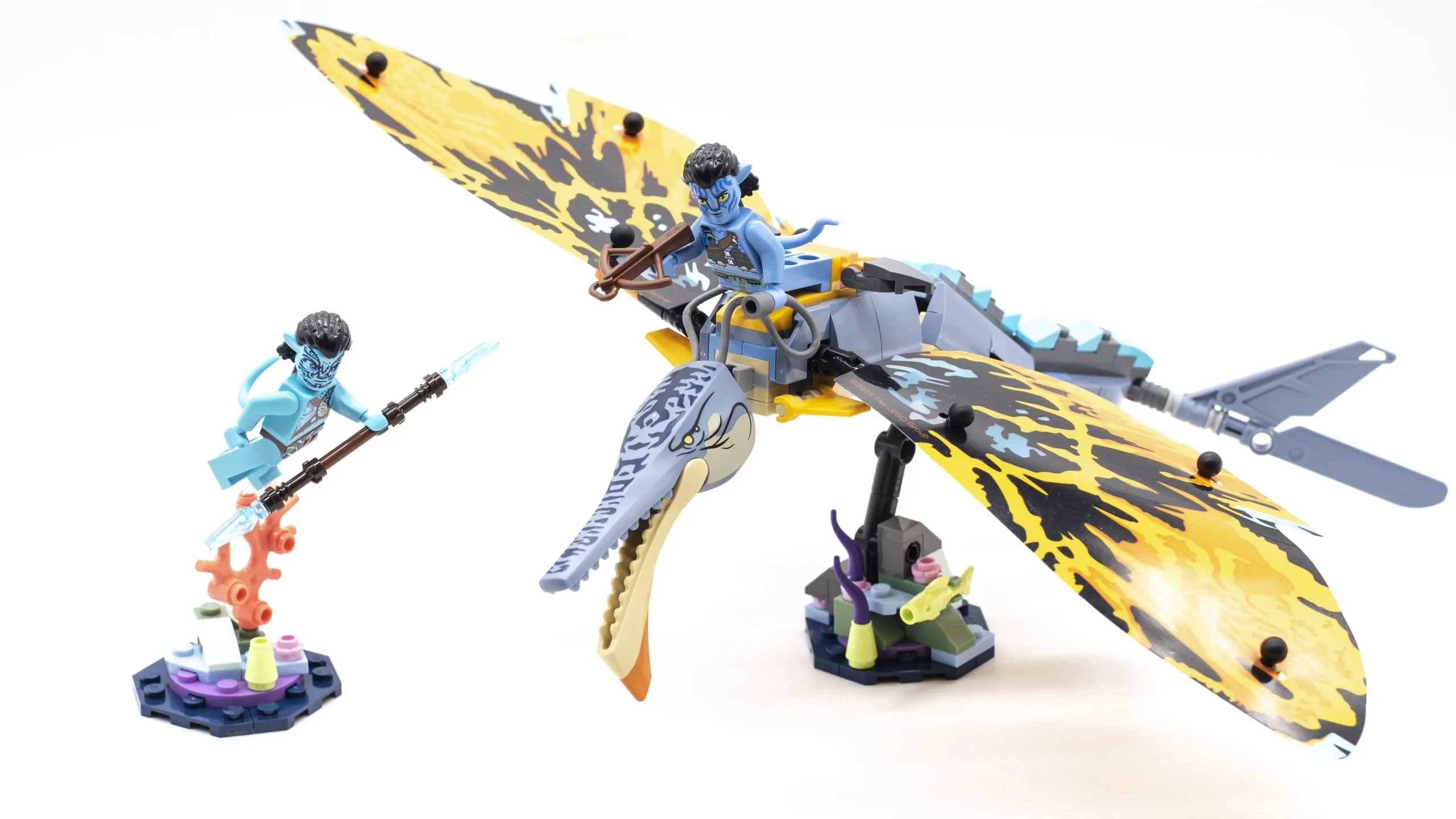 ●NHA Amazon.com: LEGO Avatar: The Way of Water Skimwing Adventure