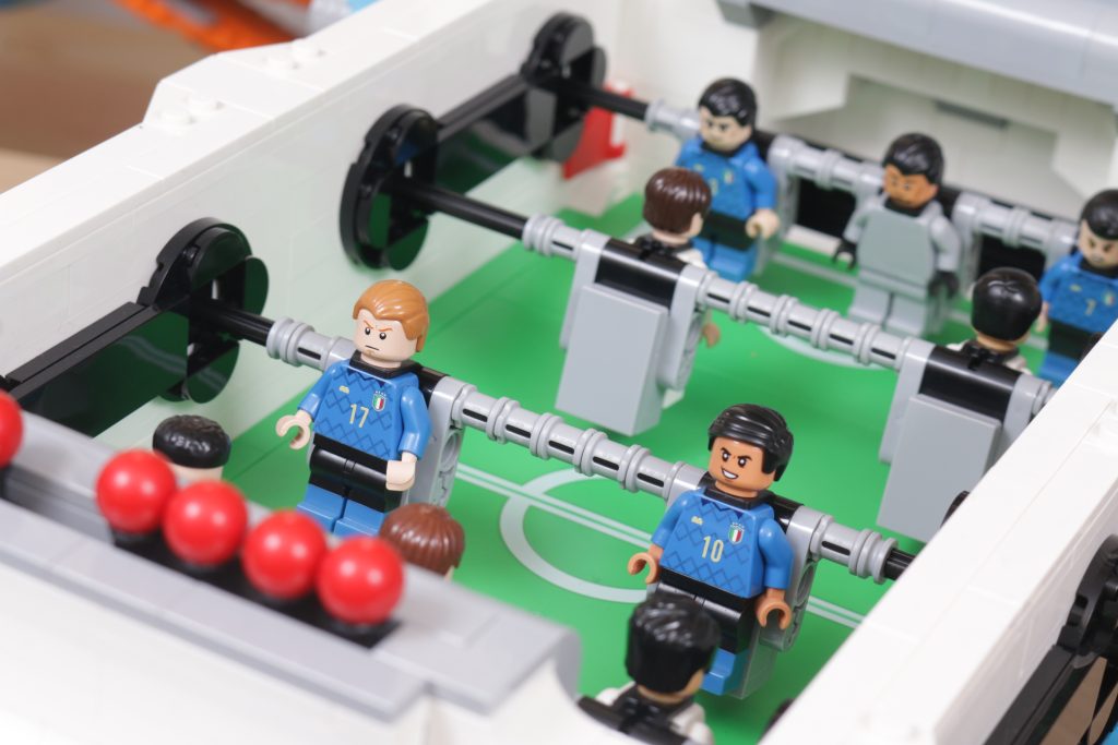 LEGO Football minifigures FIFA World Cup 2022 Qatar Brazil Argentina USA Messi Neymar McKennie FireStar Toys review 13