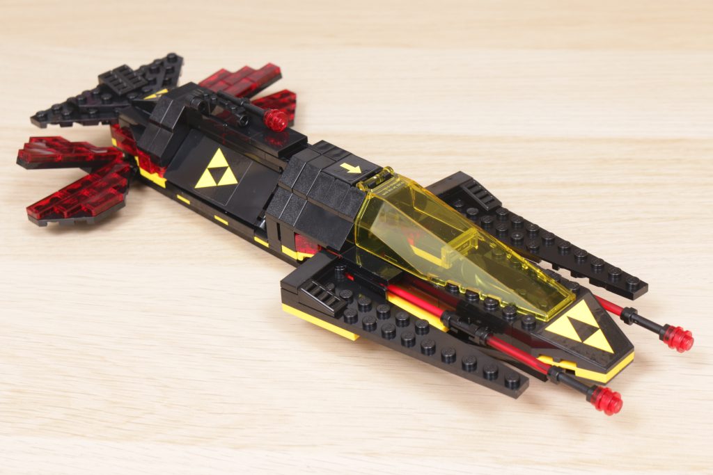 LEGO Space 40580 Blacktron Cruiser gift with purchase review 11