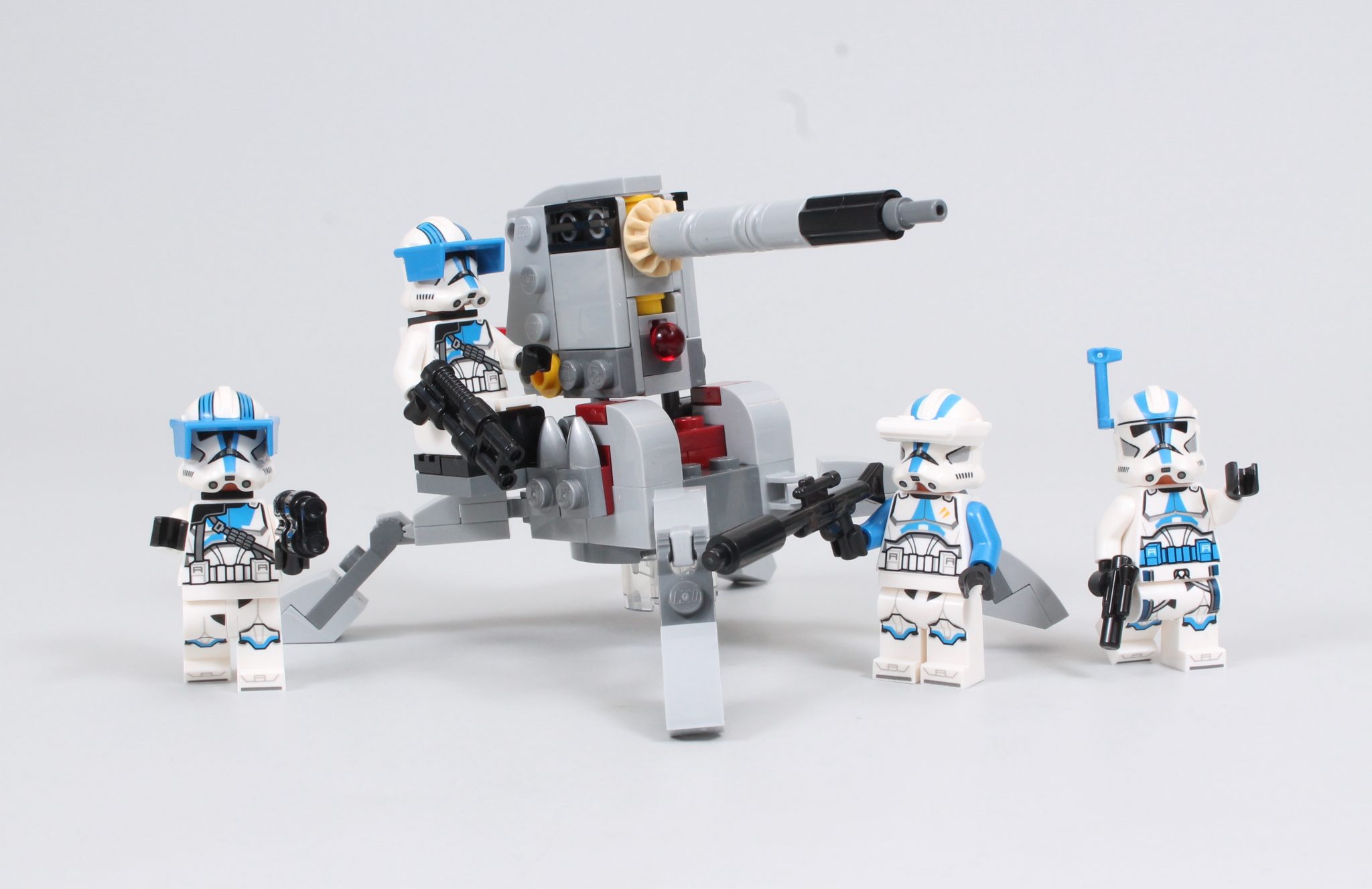 Comparing the two LEGO Star Wars 501st Legion battle packs