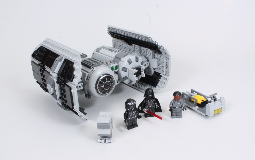 LEGO Star Wars 75347 TIE Bomber review 2