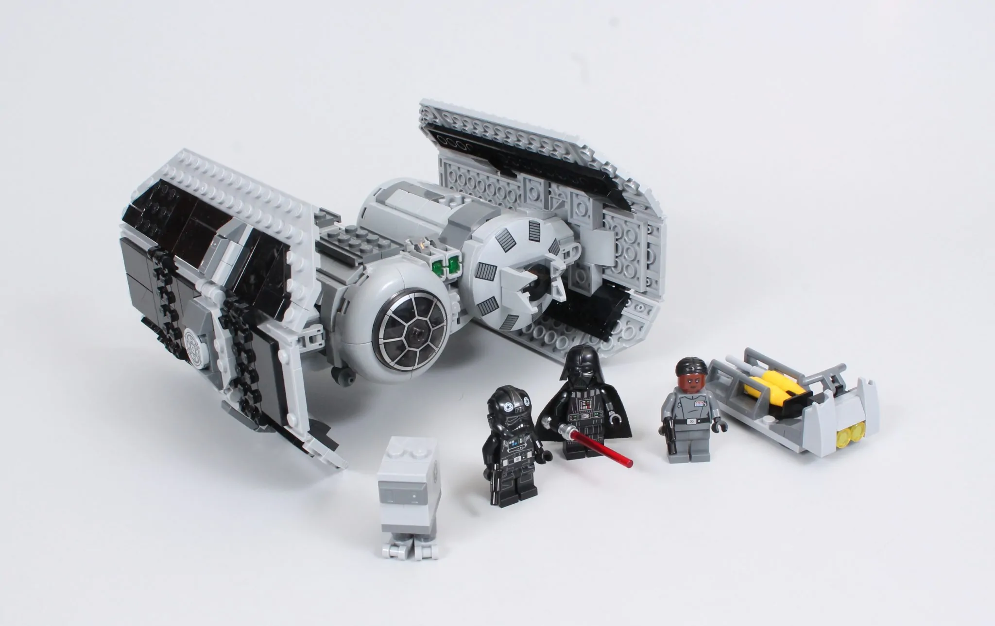 LEGO Star Wars 75347 TIE Bomber 2023 review and gallery
