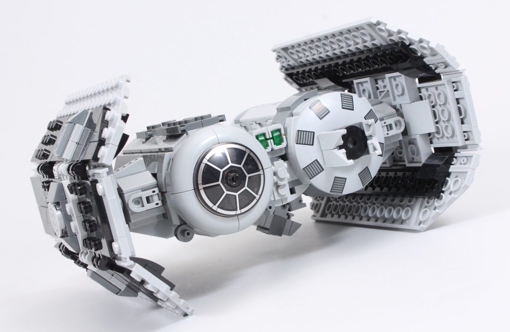 LEGO Star Wars 75347 TIE Bomber review 28