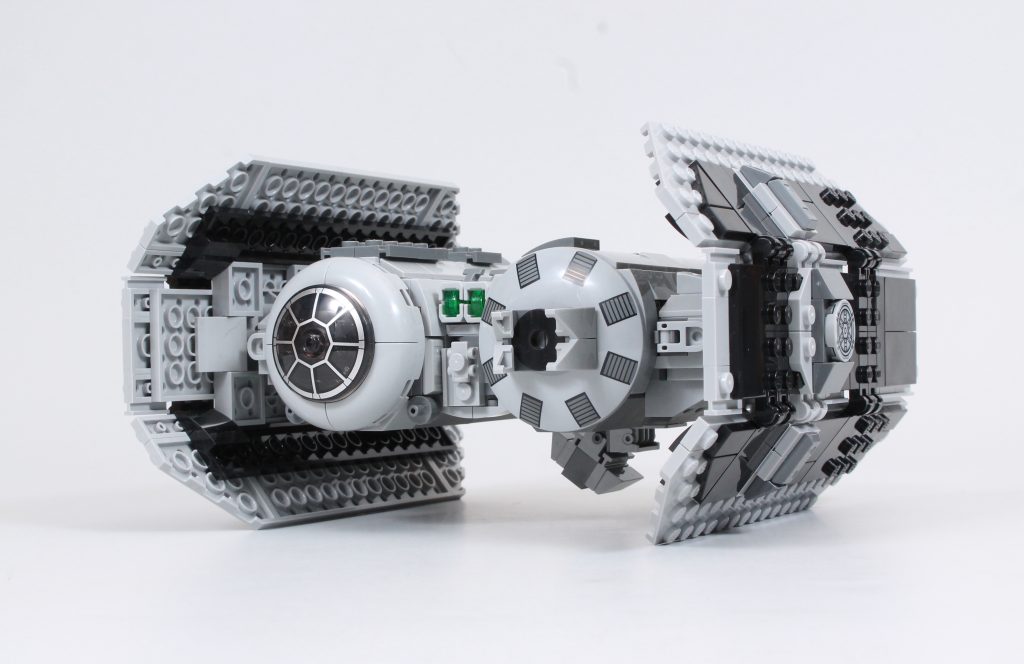 LEGO Star Wars 75347 TIE Bomber review 3