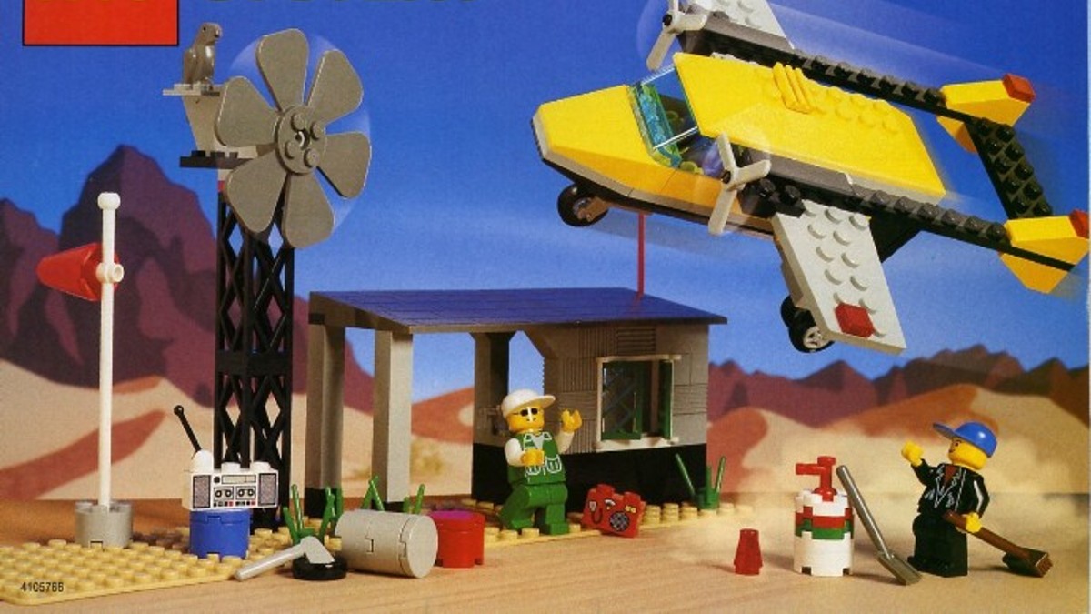 LEGO Creator 40651 Australia Postcard might be a reference