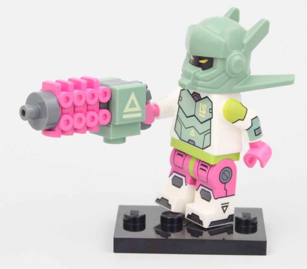 LEGO Minifigures à collectionner 71037 Série 24 avis Robot Warrior 1