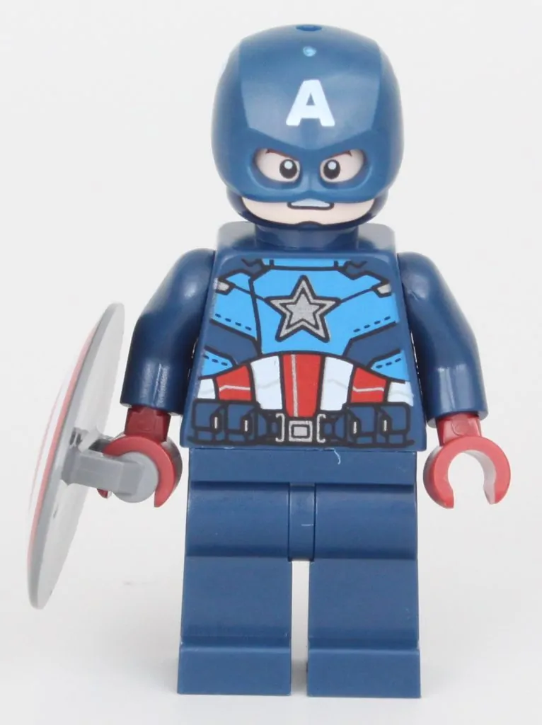 LEGO-Marvel-76248-The-Avengers