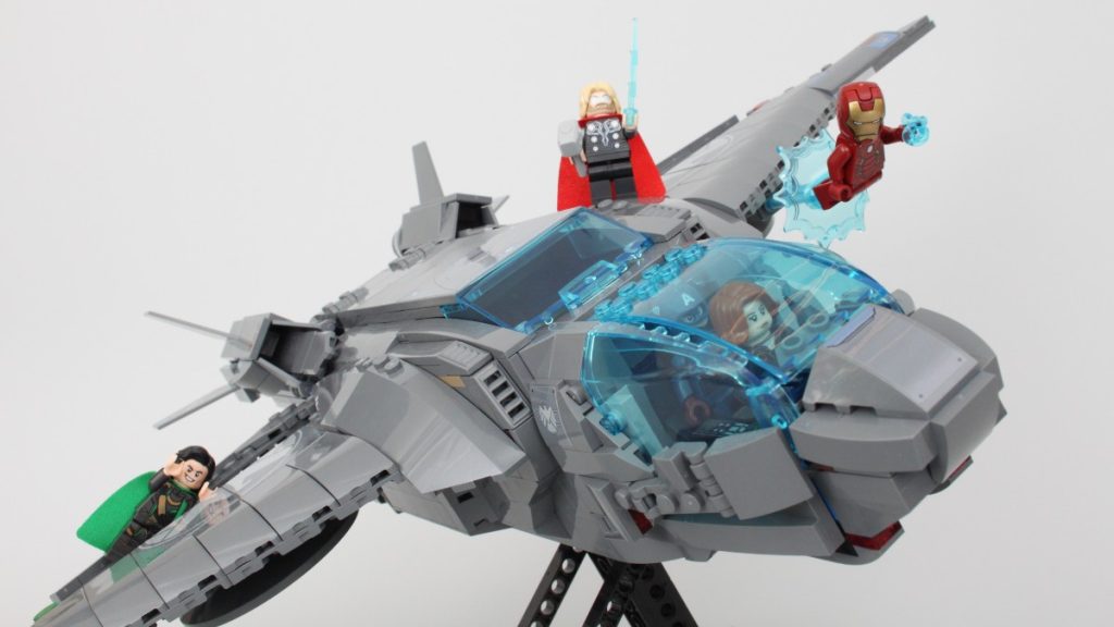 LEGO Marvel 76248 Recensione The Avengers Quinjet in primo piano