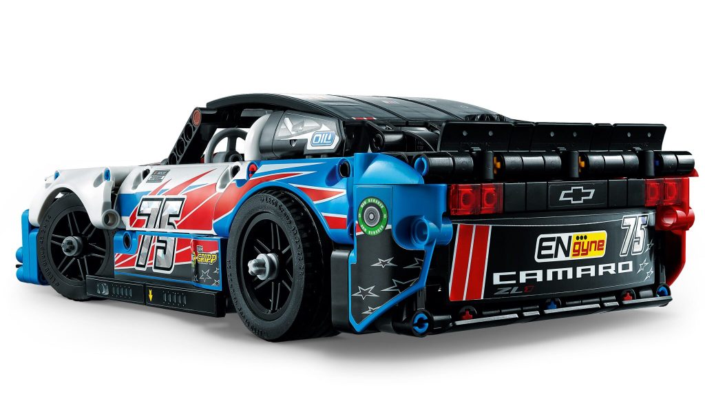 LEGO Technic 42153 NASCAR Next Gen Chevrolet Camaro ZL1 2