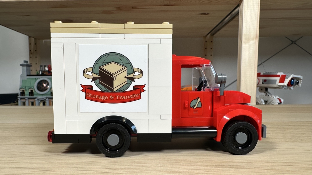 LEGO Icons 40586 Moving Truck gift with purchase review 10