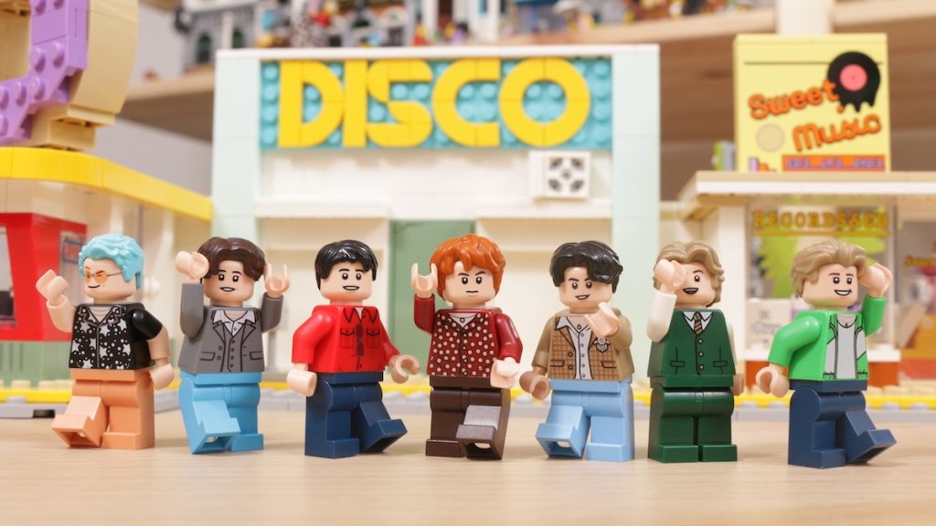 LEGO Ideas 21339 BTS Dynamite Bangtan Boys Jin Suga j hope RM Jimin V Jung Kook review title 1 1024x576