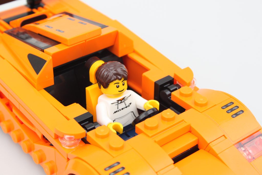 LEGO Speed Champions 76918 McLaren Solus GT McLaren F1 LM review 10