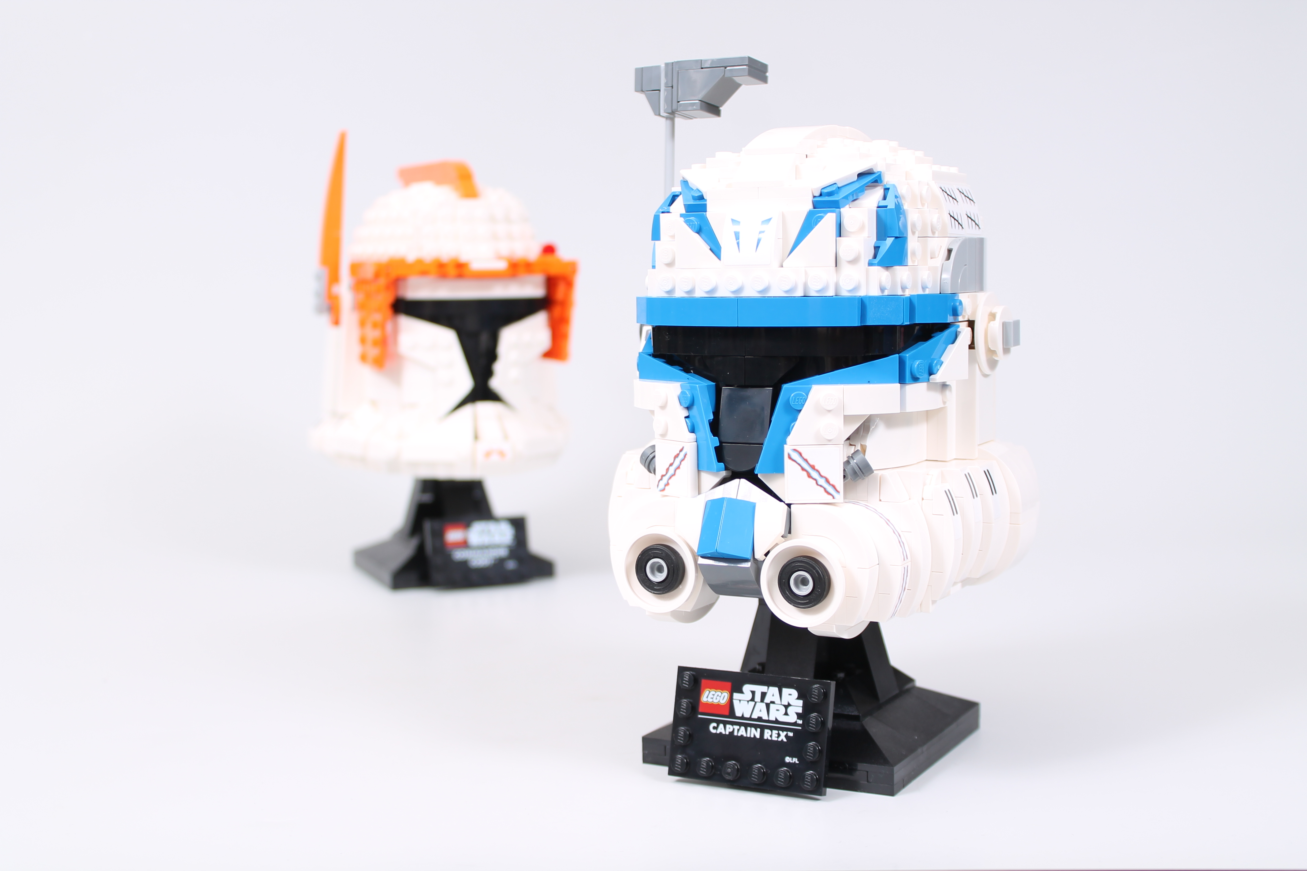 LEGO Star Wars 75349 Captain Rex Helmet 75350 Clone Commander Cody Helmet review comparison-4