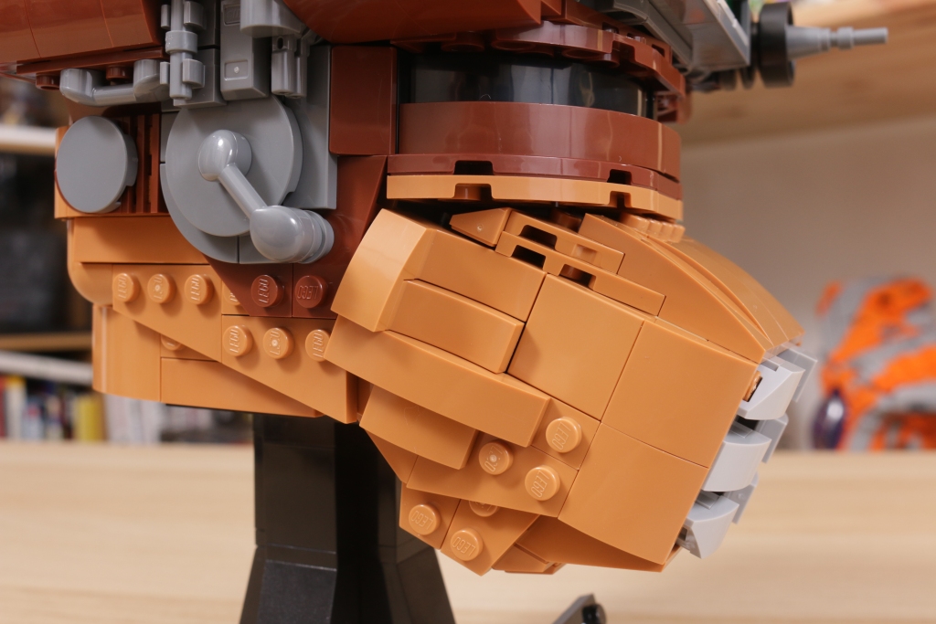LEGO Star Wars 75351 Princess Leia Boushh Helmet review 15