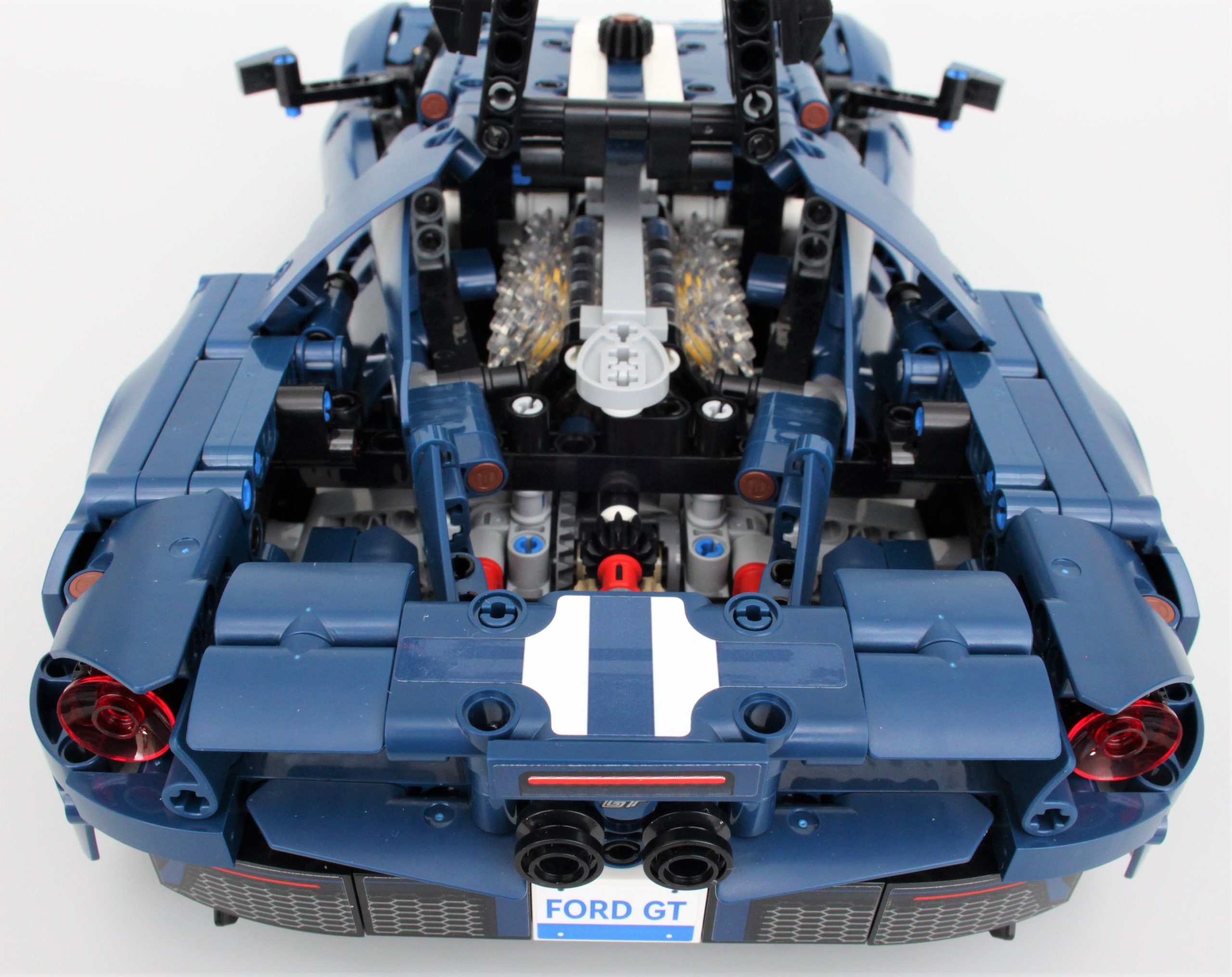 LEGO Technic 42154 2022 Ford GT review, verdict and gallery