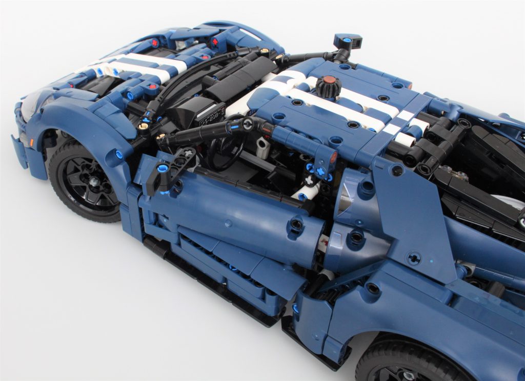 LEGO Technic 42154 2022 Ford GT review 29