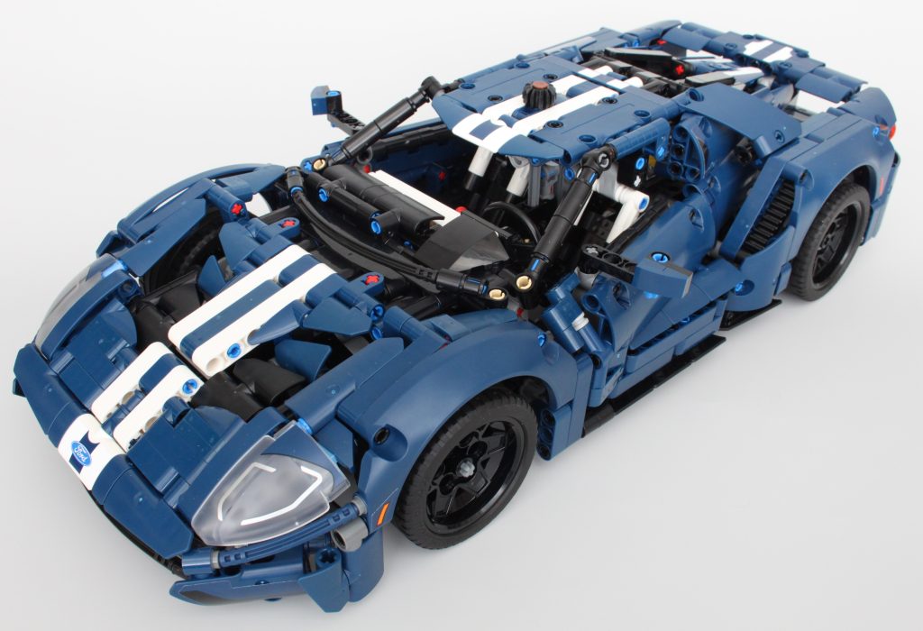 LEGO Technic 42154 2022 Ford GT review 31