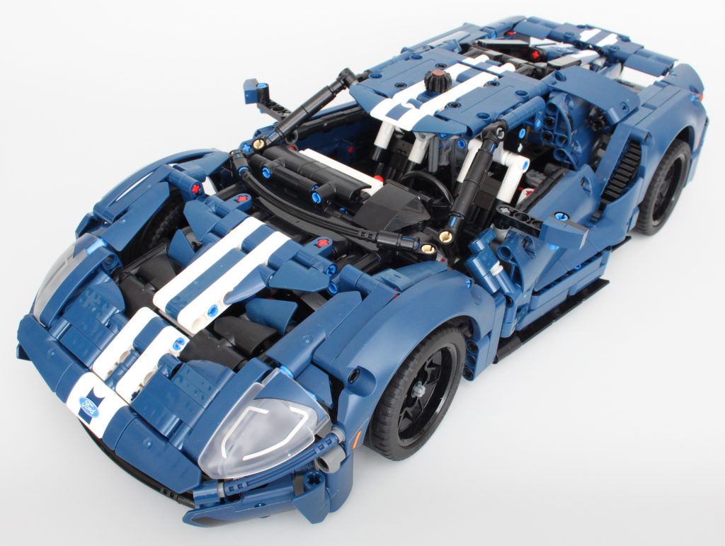 LEGO Technic 42154 2022 Ford GT review 5