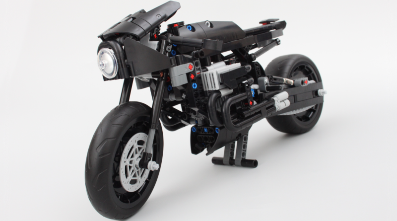 LEGO Technic 42155 Il batman Recensione di Batcycle in primo piano