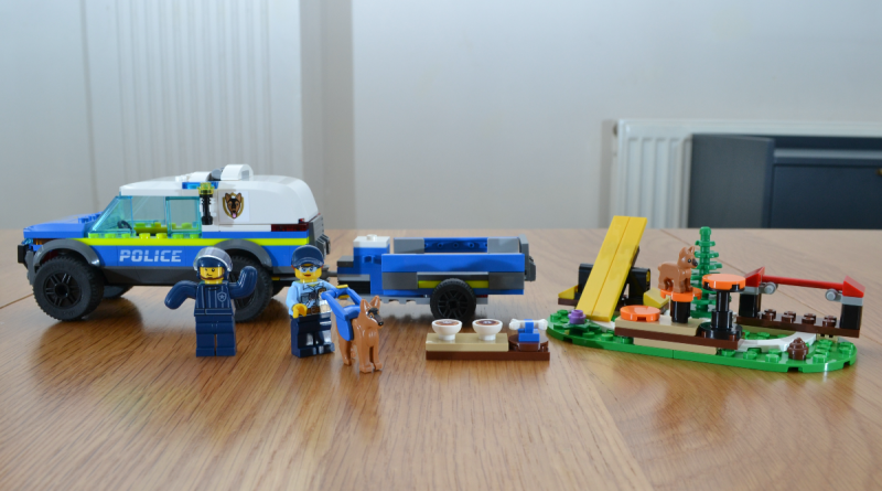 LEGO City 60369 Entrenamiento móvil de perros policía