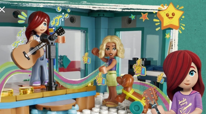 LEGO Friends LEGO Life 2023 new set featured