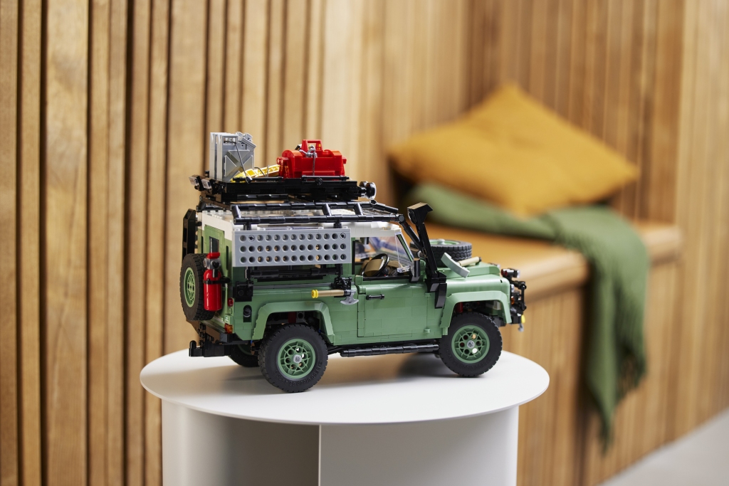 LEGO Icons 10317 Land Rover Classic Défenseur 90 19