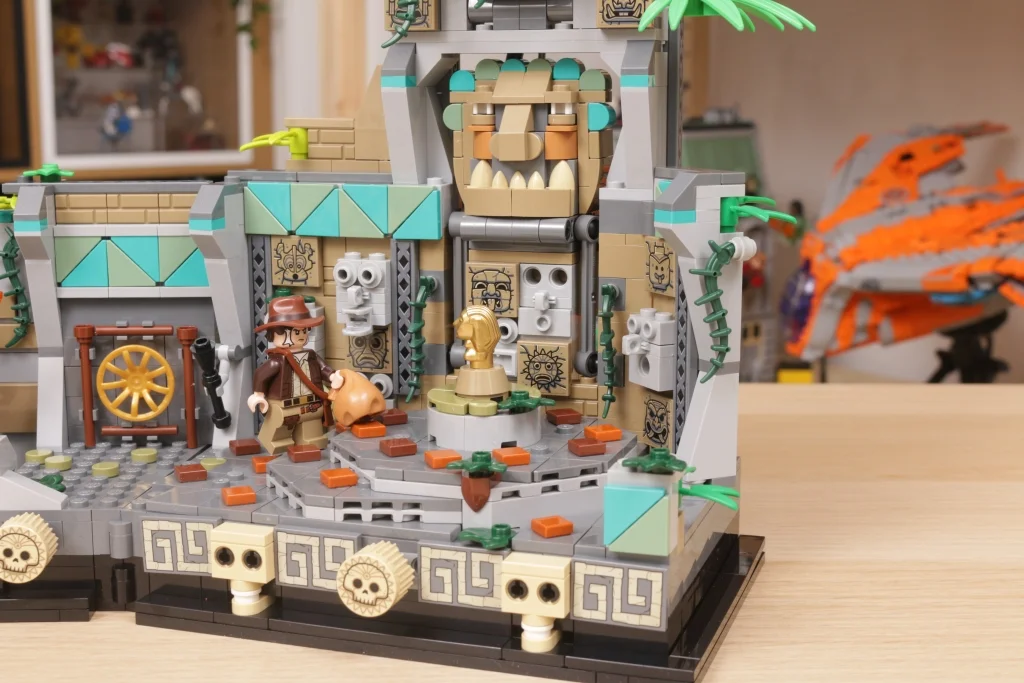 LEGO Indiana Jones 77015 Temple of the Golden Idol review 8
