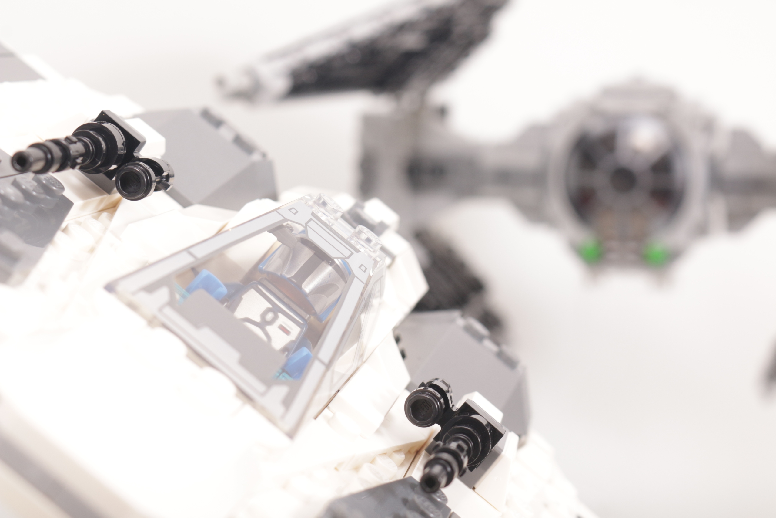 LEGO Star Wars 75348 Mandalorian Fang Fighter vs. TIE Interceptor review 9 scaled
