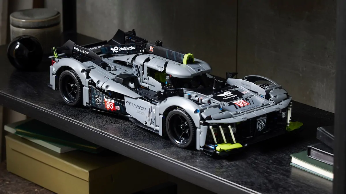 ▻ Review: LEGO Technic 42160 Audi RS Q e-tron - HOTH BRICKS