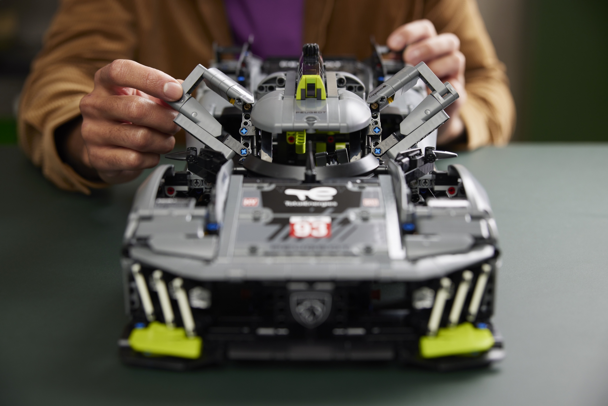 Lightailing LED Light Kit - LEGO® 42156 Technic™ : PEUGEOT 9X8 24H Le Mans Hybrid Hypercar